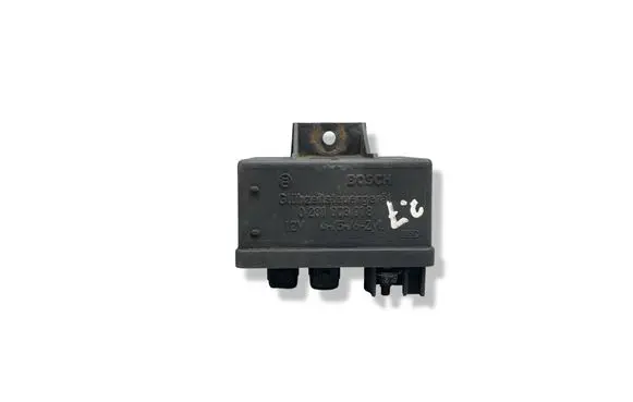 Jaguar S-Type Glow plug pre-heat relay 0281003018