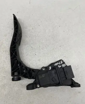 Audi A6 S6 C6 4F Accelerator throttle pedal 4F1723523B 6PV00898406