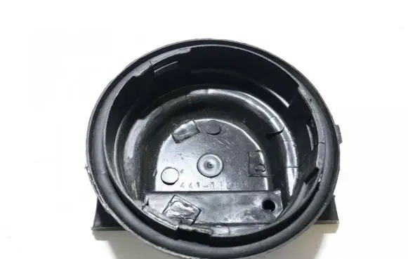 Headlight/headlamp dust cover