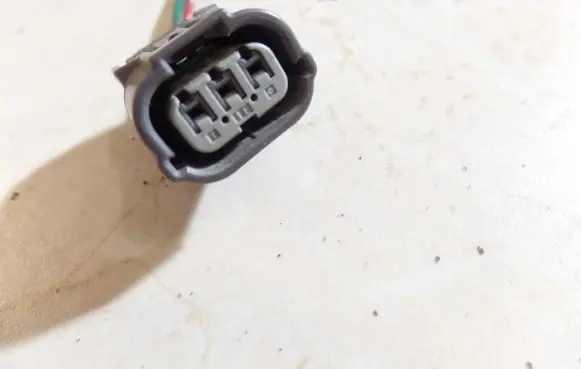 Honda FR-V Headlight/headlamp wiring loom/harness 