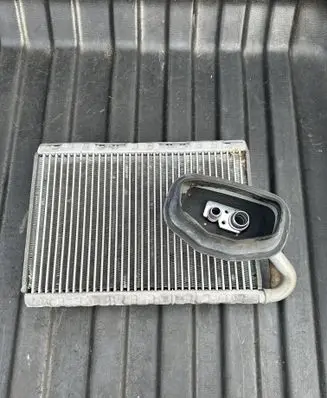 Air conditioning (A/C) radiator (interior)