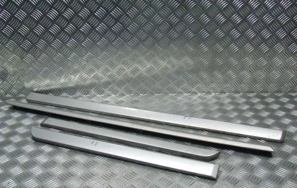 Volvo S40 sill trim set (inner) 