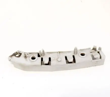 Ford Focus Front bumper mounting bracket BM5117D958A