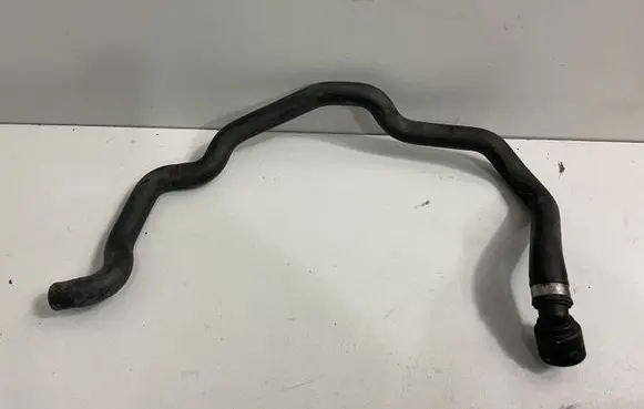 BMW 5 F10 F11 Engine coolant pipe/hose 9119178
