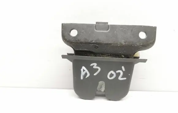 Audi A3 S3 8L Tailgate/trunk/boot lock/catch/latch 8L0827520C