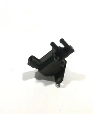Suzuki Grand Vitara I Turbo solenoid valve K5T48295 8805 65D0