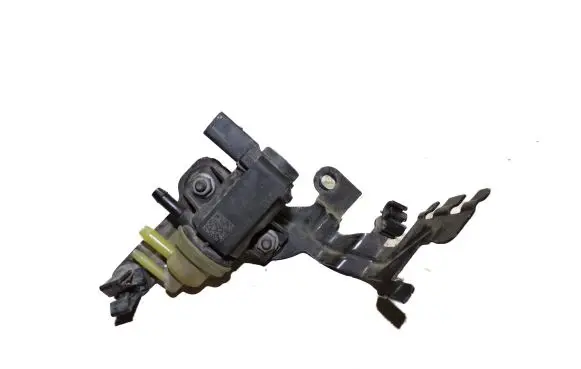 Volkswagen Caddy Turbo solenoid valve 1K0906627B 1T0906469C