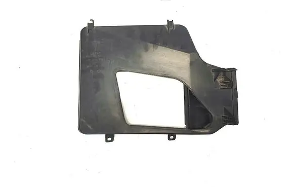 Tesla Model S Intercooler air guide/duct channel 105807200C