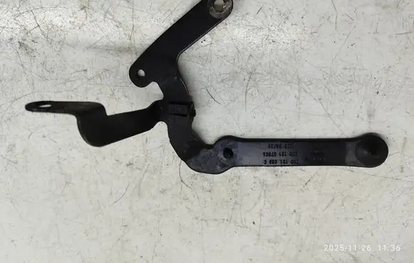 Volkswagen Crafter Engine mounting bracket 2N0121068C 2N0121079C 02S2418