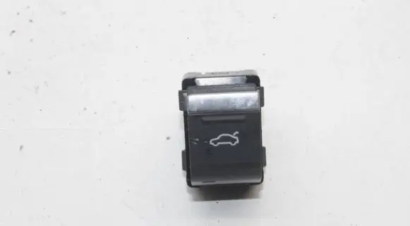 Audi A7 S7 4K8 Tailgate/boot open switch button 4K0959831