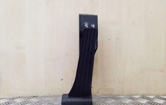 BMW X5 E53 Accelerator throttle pedal 35426772705 6772705
