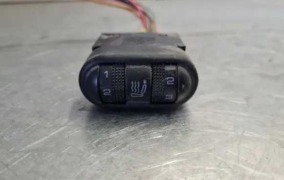 Volkswagen Sharan Seat heating switch 7M0963563B