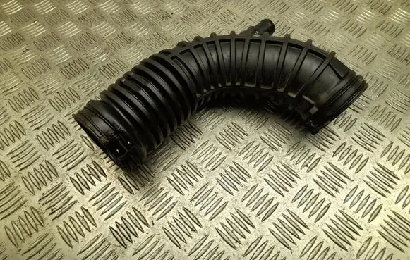 KIA Ceed Air intake hose/pipe 28140G4100