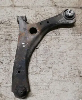 Chrysler Grand Voyager V Front lower control arm/wishbone