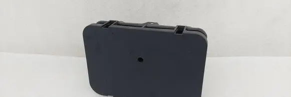 BMW 5 GT F07 Quarter panel pressure vent 9122453