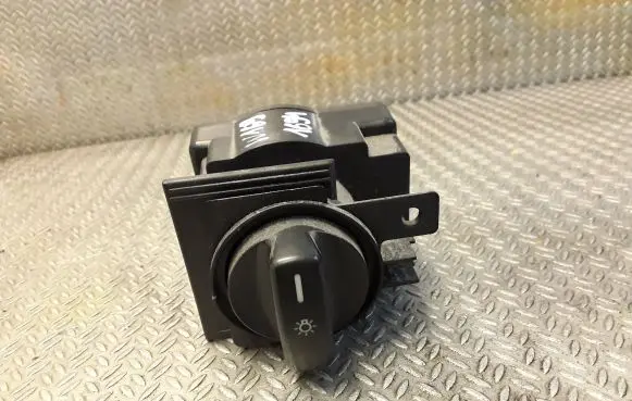 Mercedes-Benz A W169 Light switch 1695453004 A1695453004