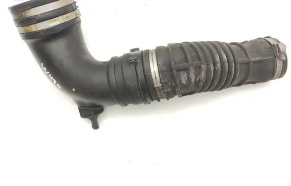 Maserati Quattroporte Air intake duct part 670002453