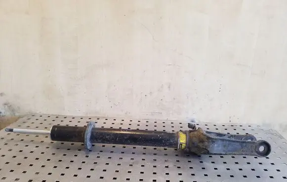 Mercedes-Benz ML W164 Front shock absorber/damper