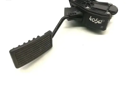 Honda CR-V Accelerator throttle pedal 31310K08