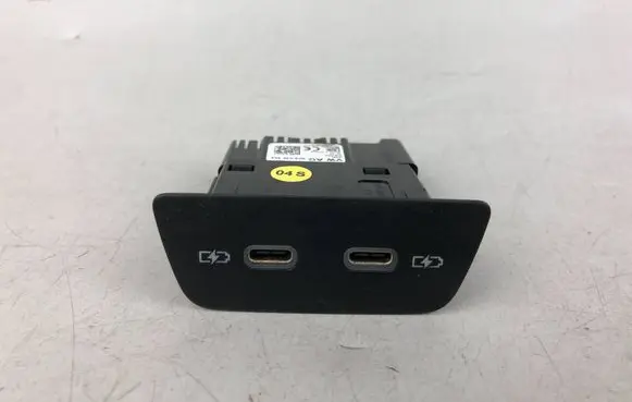 Volkswagen Golf VIII USB socket connector 2G6035954
