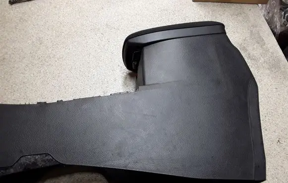 Toyota Auris E180 Center console 503M475
