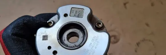 Camshaft pulley/ VANOS