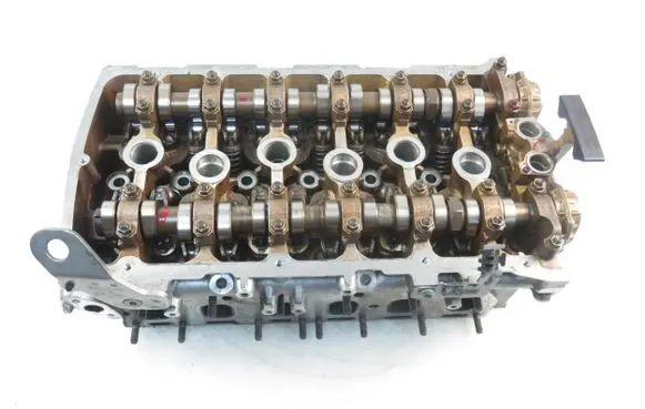 Volkswagen Phaeton Engine head 07C103373M