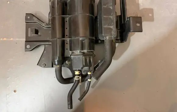 Honda HR-V Active carbon filter fuel vapour canister MJ120WB