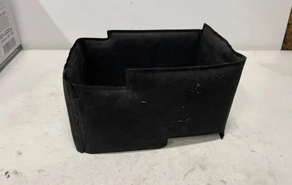 Battery box tray