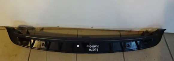 Renault Twingo III Tailgate/trunk spoiler 