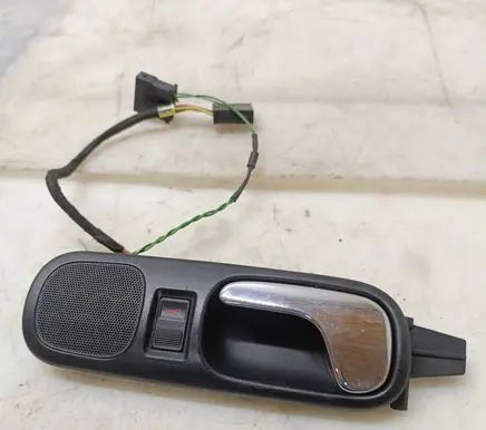 Audi A3 S3 8L Front door interior handle 8L1837019