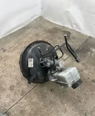 Volkswagen Multivan T5 Brake booster 7E0612101C J00G9M1 0363310331