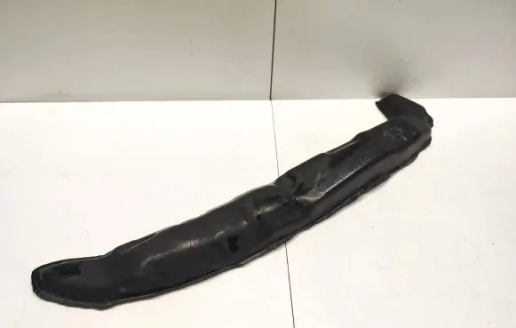 Ford Fusion II Fender end trim 