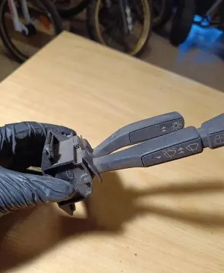 Ford Sierra Wiper control stalk 83BG11K665CA