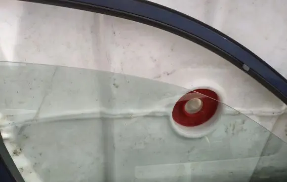 Toyota Picnic Front door window glass four-door 