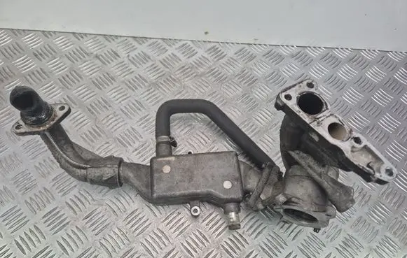 Mercedes-Benz Vito Viano W639 EGR valve cooler A6461420079 A6461420167 A6461410104