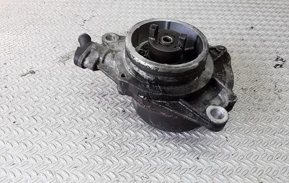 Vacuum pump