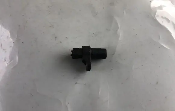 KIA Sorento Camshaft position sensor 393504A000