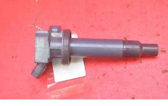 Toyota Avensis Verso High voltage ignition coil GN10314