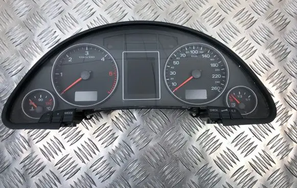 Audi A4 S4 B7 8E 8H Speedometer (instrument cluster) 8E0920932K
