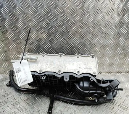 Volkswagen Golf VII Intake manifold 04E145749F