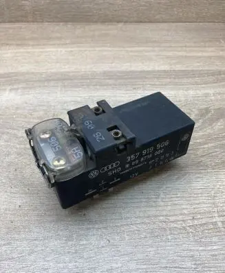 Volkswagen Sharan Coolant fan relay 357919506 898718000