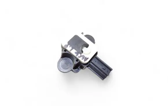 Audi A6 S6 C6 4F Airbag deployment crash/impact sensor 4F0955557B