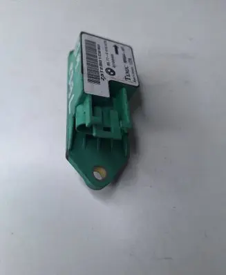 BMW 5 E39 ESP acceleration yaw rate sensor ZST2B01C9B0 65776910678 010205