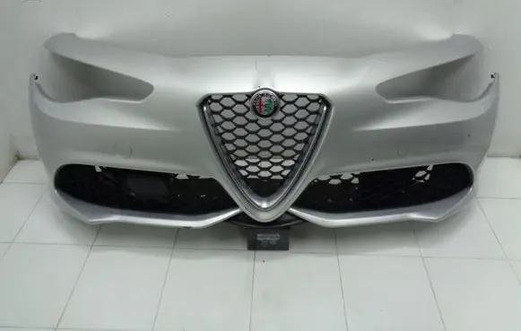 Alfa Romeo Giulia Front bumper