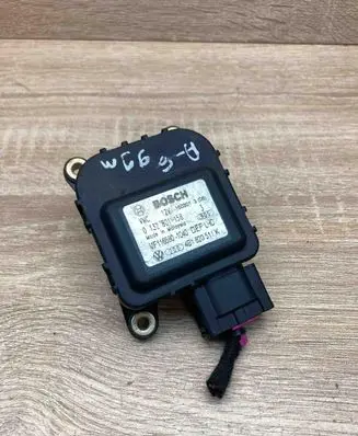 Audi A6 S6 C5 4B Air flap motor/actuator 132801158 4B1820511K