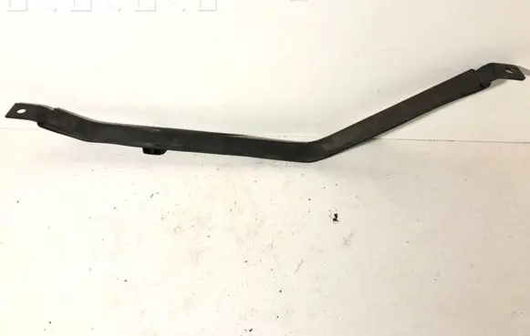 Fuel tank mounting bracket