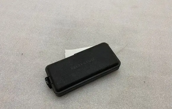 Lexus NX Fuse box cover 8266248280 826620E120