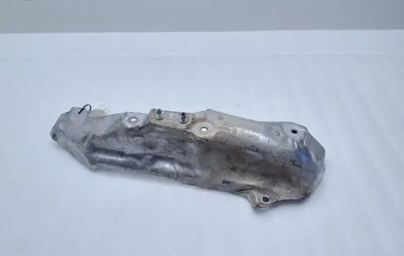 Toyota Proace Heat shield in engine bay 9805447380