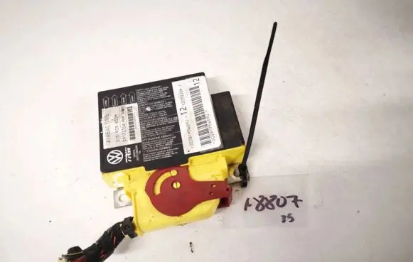 Volkswagen PASSAT B6 Airbag control unit/module 3c0909605m 391125